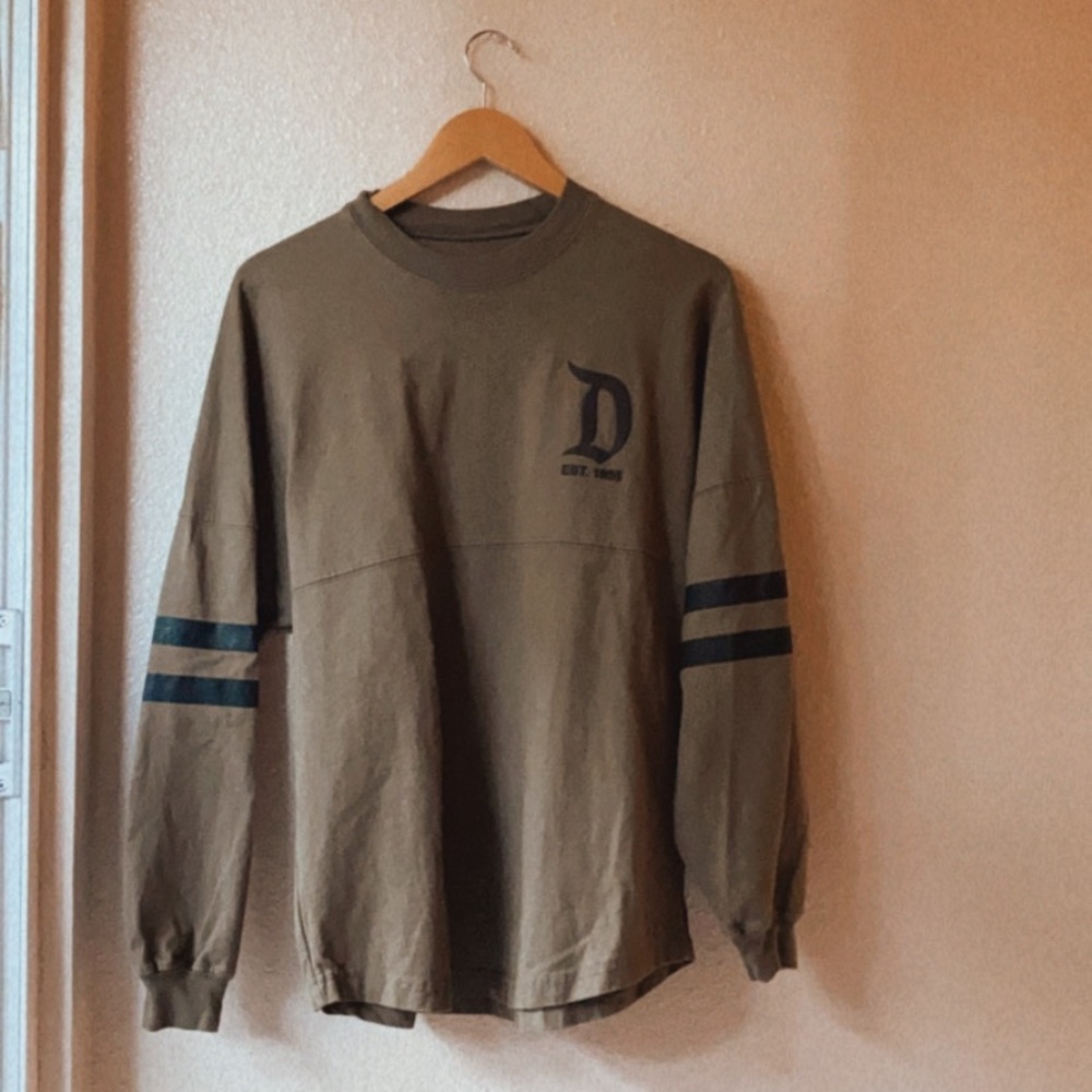 Disneyland Long Sleeve Sweatshirt